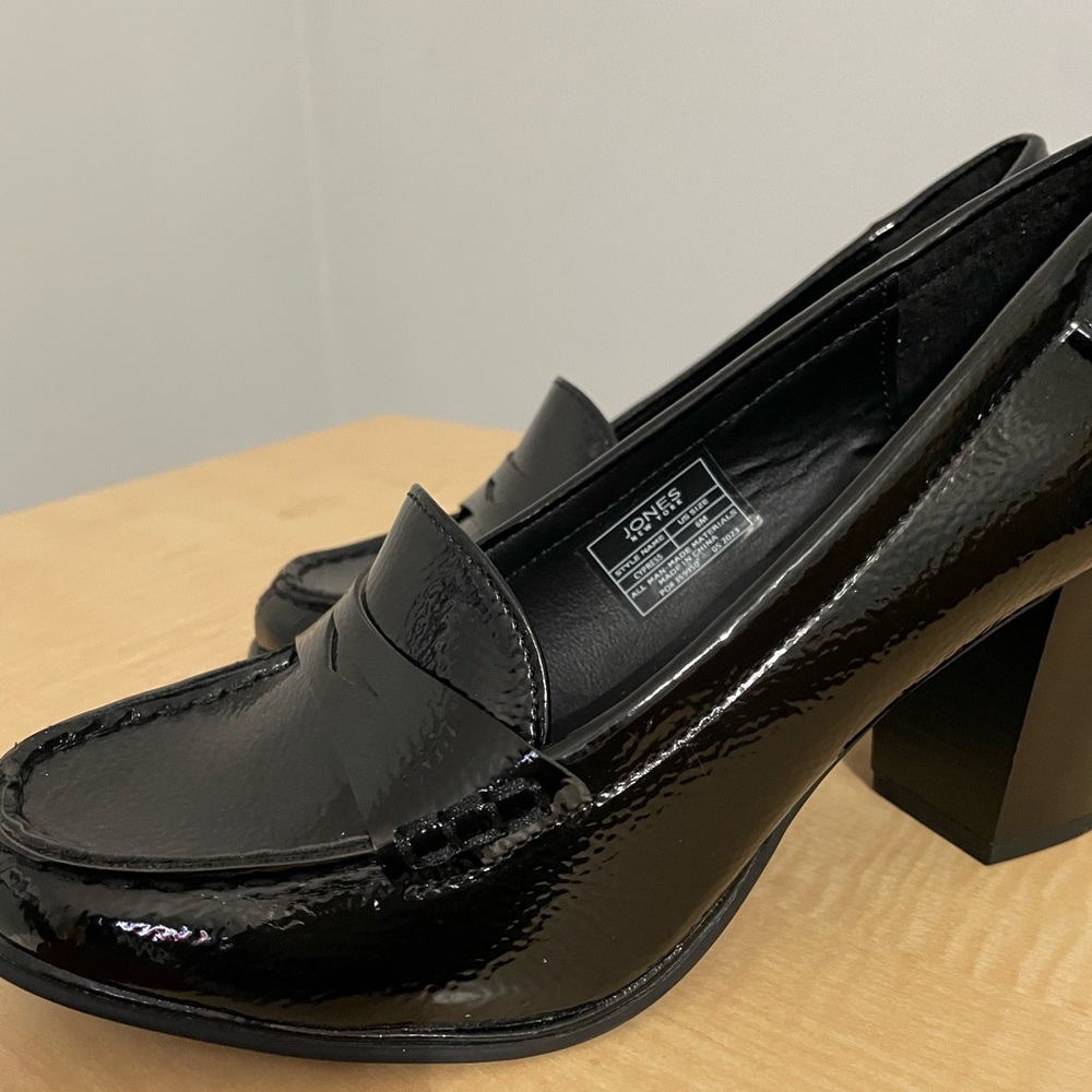 Jones New York Black Heels with Chunky Heel